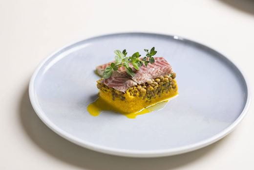 recipe image Φακές με Εαιόλαδο, Πουρέ Καρότο-Πορτοκάλι με Καπνιστό Χέλι