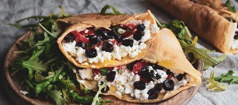 recipe image Crepes with ricotta cheese, olives and tomato