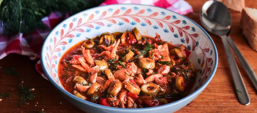 recipe image Cuttlefish with olives and fennel