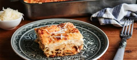 recipe image Pastitsio with yoghurt topping