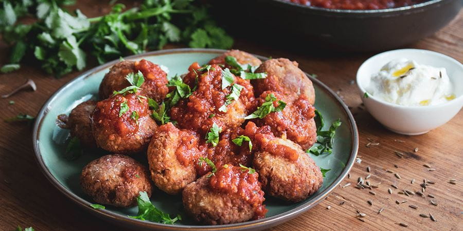 recipe image Chickpea Balls with Tomato Sauce