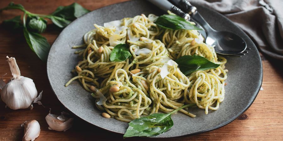 recipe image Spaghetti with Basil Pesto