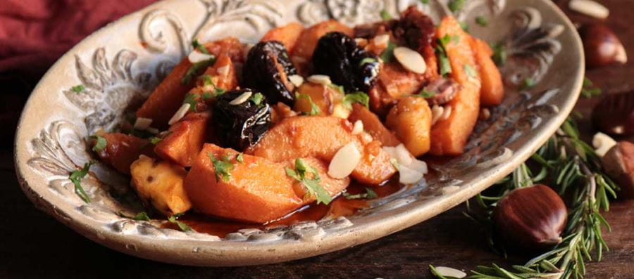 recipe image Quinces with pork, prunes and chestnuts
