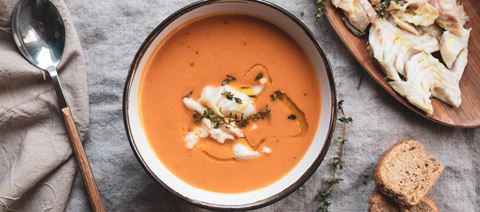 recipe image Рыбный суп с помидором и морским окунем